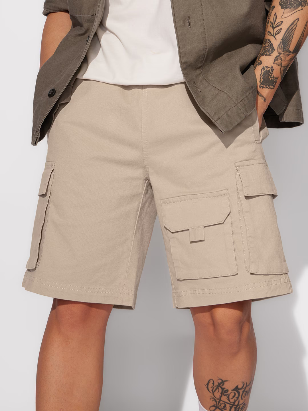 Casual Shorts - Beige Casual Shorts - Beige - Image 1